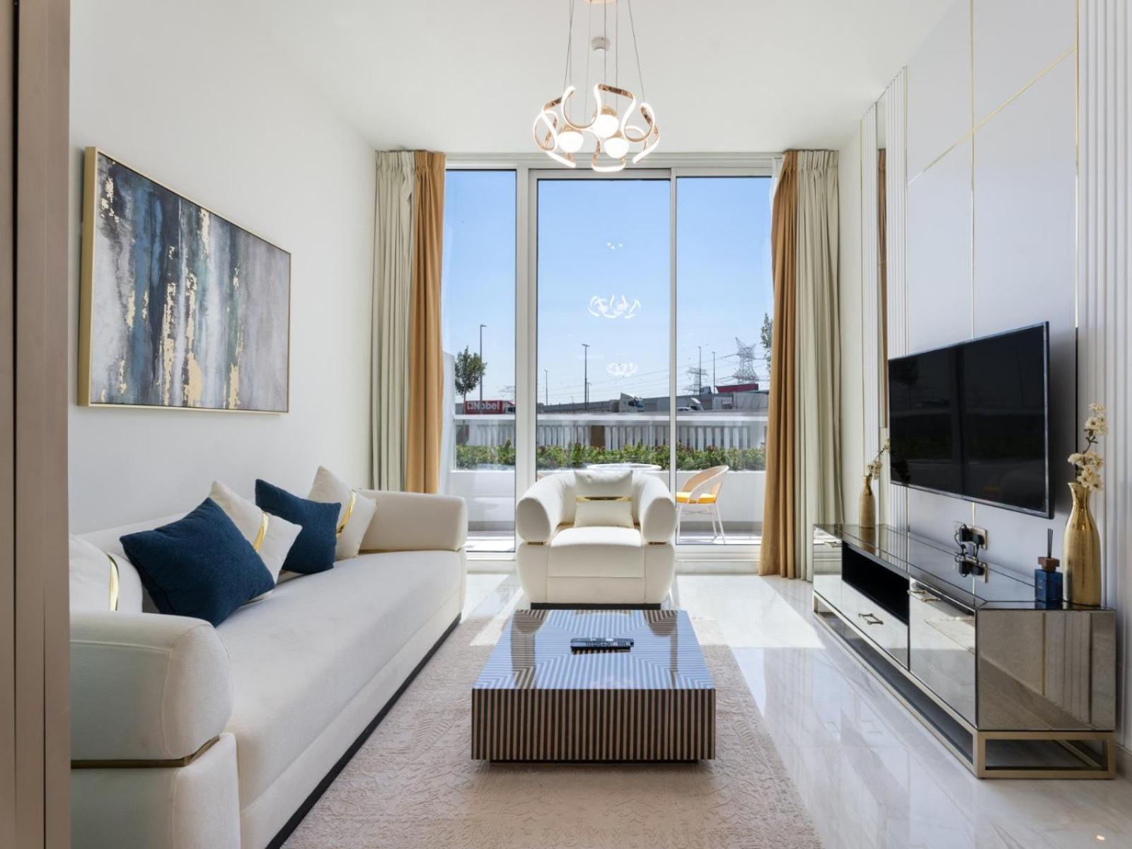 Comfy And Spacious 2Br W Study And Private Pool In Gemz-5 * Dubai