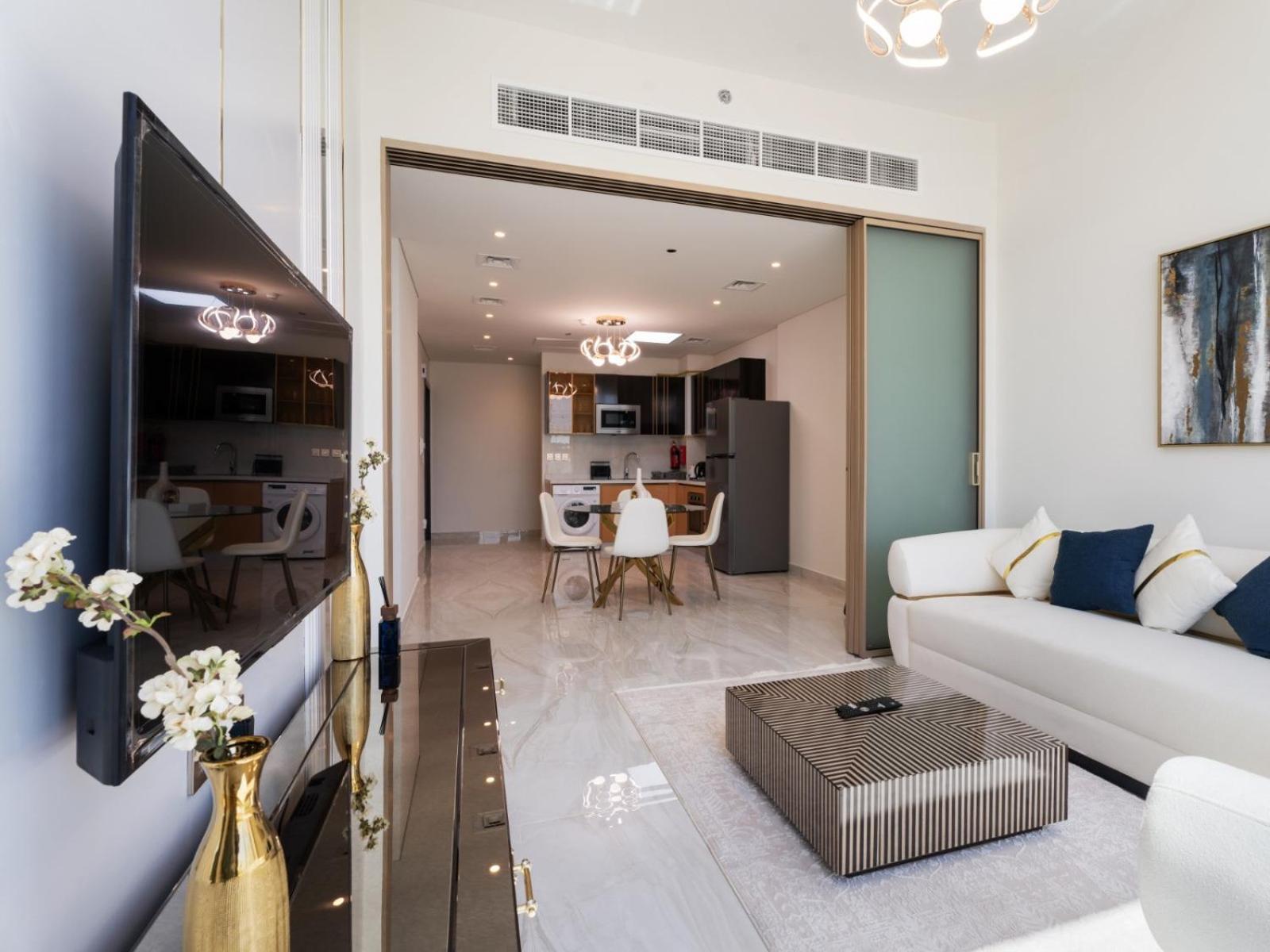 Comfy And Spacious 2br W Study In Gemz-5