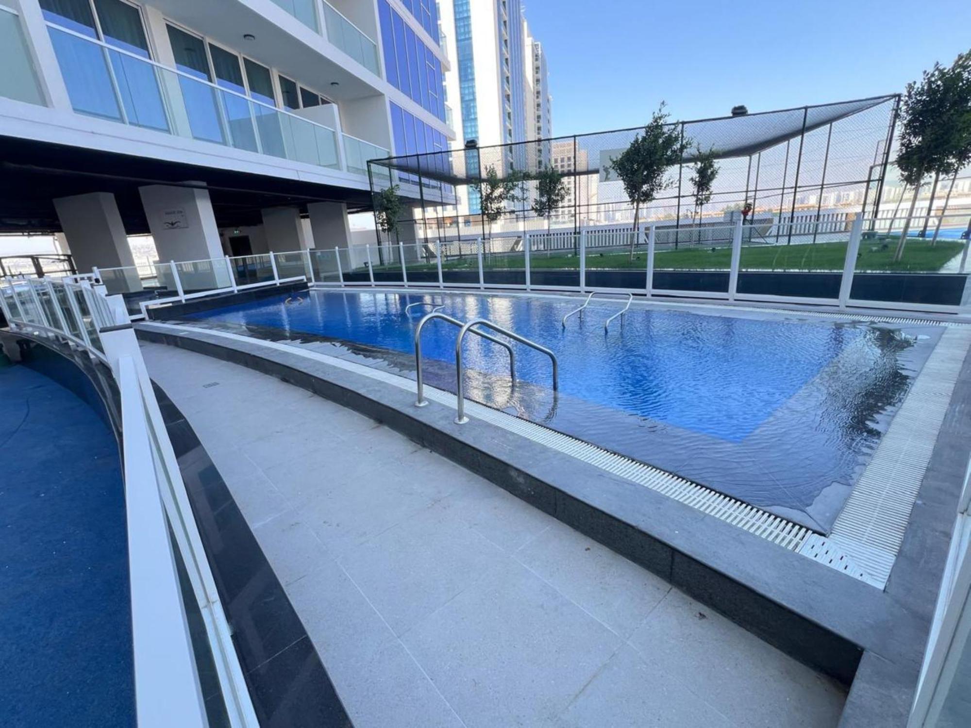 Comfy And Spacious 2Br W Study And Private Pool In Gemz-5